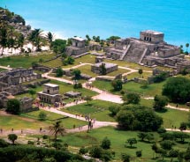 Tulum provides a mix of beautiful beaches and ancient ruins. // (C) 2012 Riviera Maya Tourism Board